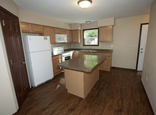 1105-07 S. Dewey St, Eau Claire, WI 54701