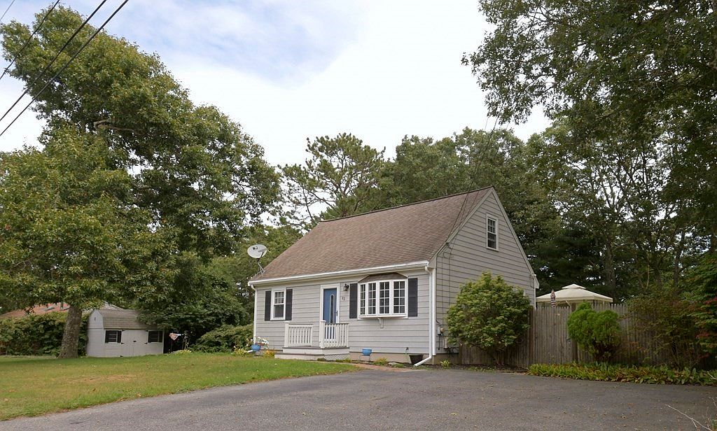 83 Mayflower Ln, Wareham, MA 02571 Zillow