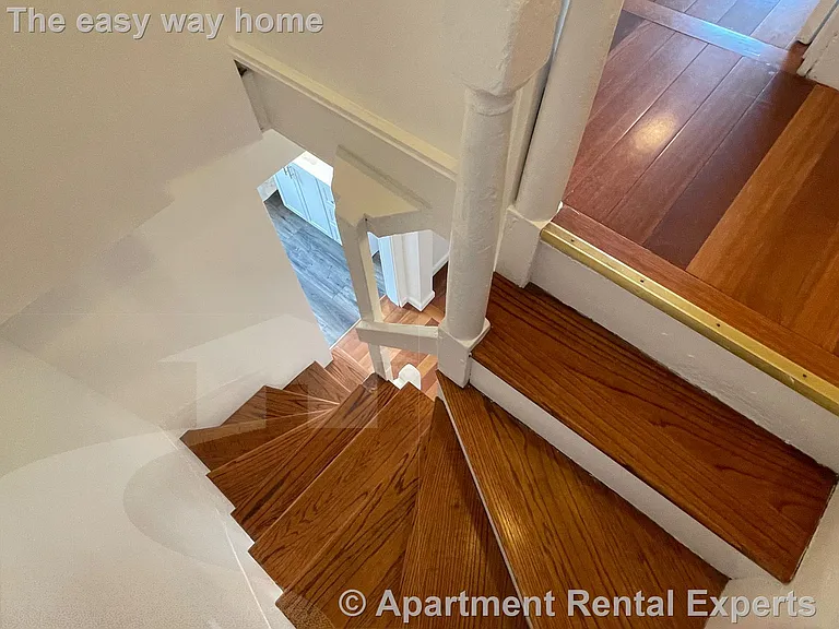 70-72 School St #2 — Photo 12