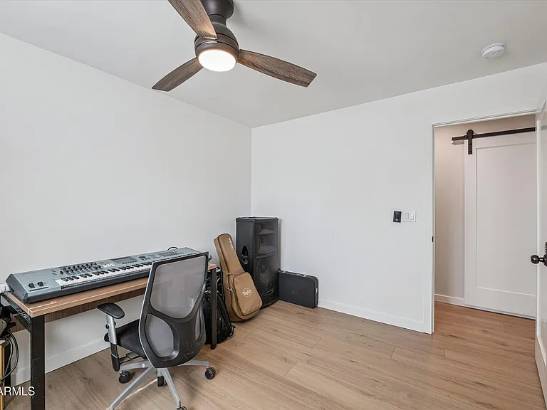 1726 N 74th Pl — Photo 18