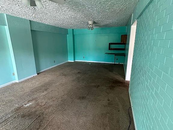 2nd image of 609 Pike St