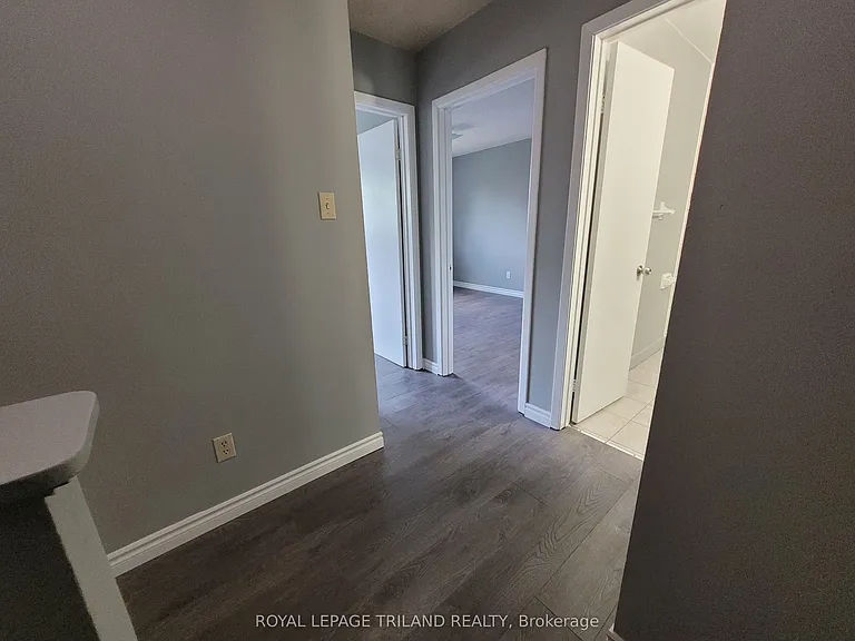 585 Gainsborough Rd #66 — Photo 6