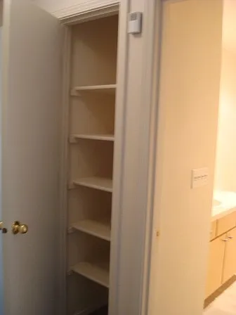 Closet 2
