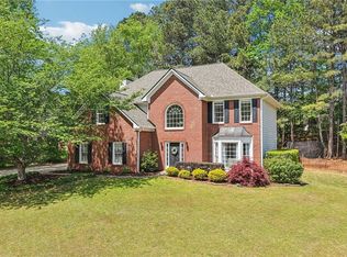 605 Silverberry Ln, Sugar Hill, GA 30518
