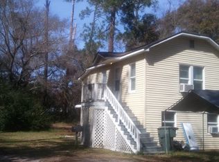 142 E Magnolia Ln, Jesup, GA 31546