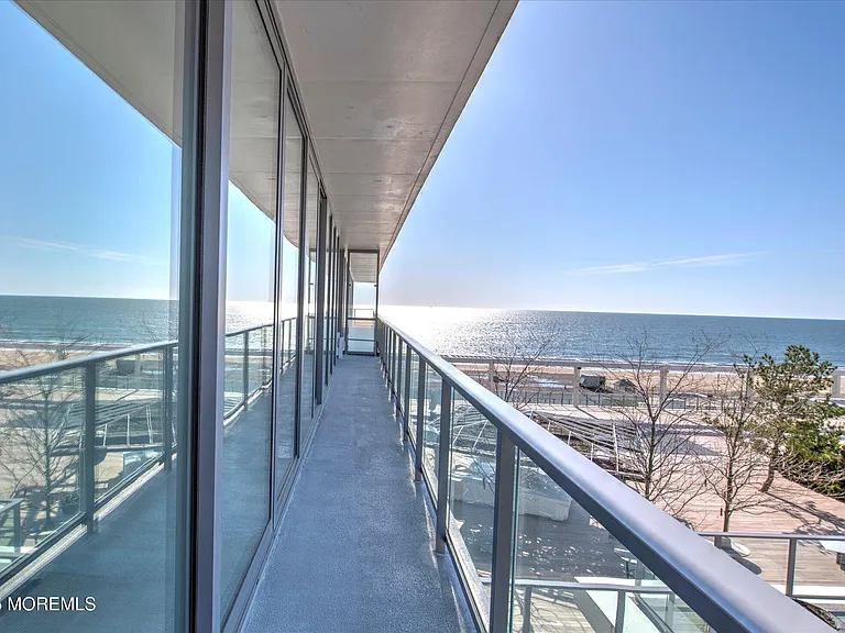 1101 Ocean Ave #603 — Photo 32