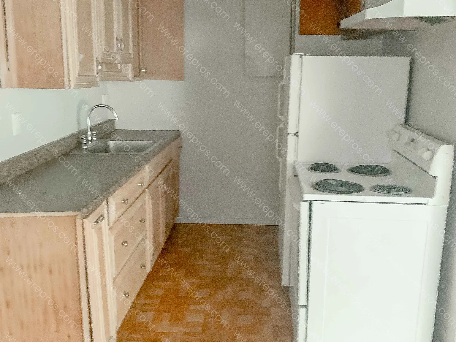 2 bed, 900 sqft, $800 — Photo 3
