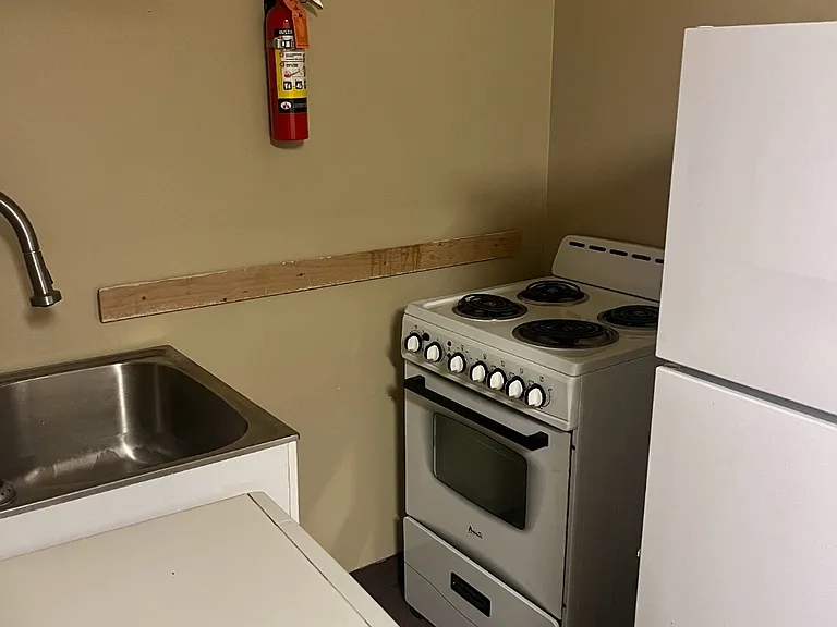 316 E Flaming Gorge Way #222 — Photo 5