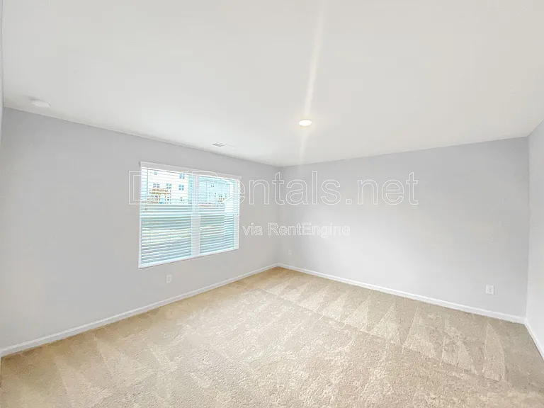 273 Summerwood Ln — Photo 11