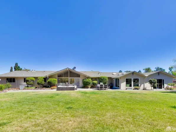 20 Mosswood Rd, Hillsborough, CA 94010