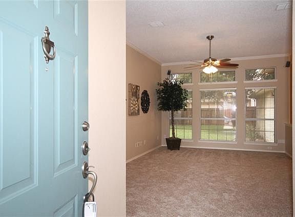 3rd image of 5813 Marrietta Dr