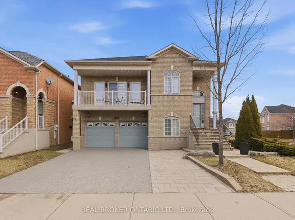 2 Sir Jacobs Cres, Brampton, ON L7A 3T4