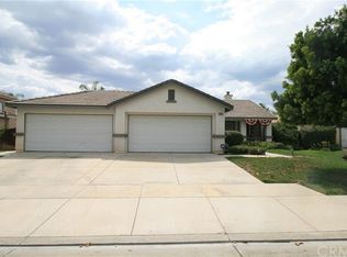 21863 Heliotrope Ln, Wildomar, CA 92595