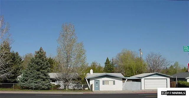 4100 Lakeside Dr photo 1