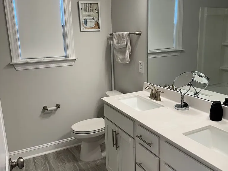 636 Cormiche Ln — Photo 14