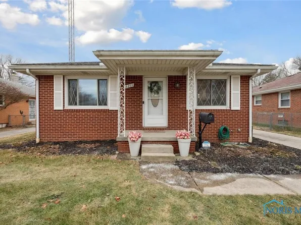 3211 Keemont Dr, Toledo, OH 43613