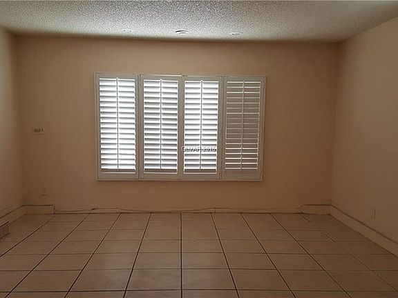 5th image of 6206 W University Ave #0