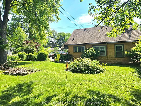 5th image of 207 Derby Rd