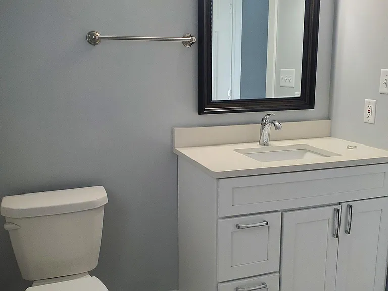 275 W Main St — Photo 16