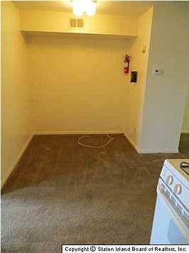 2nd image of 138 Fayette Ave #D2