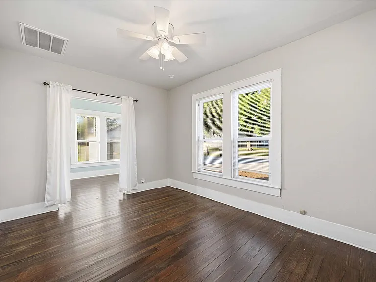 3003 School St — Photo 14