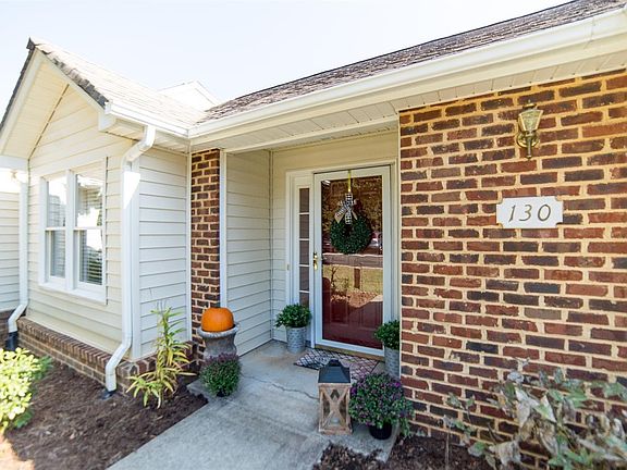 3rd image of 130 Village Park Ct