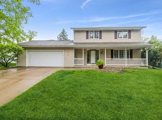 1011 Oklahoma Dr, Ames, IA 50014