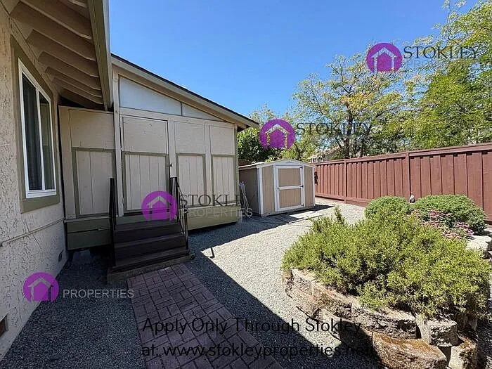 2397 Lake Meadow Cir — Photo 68