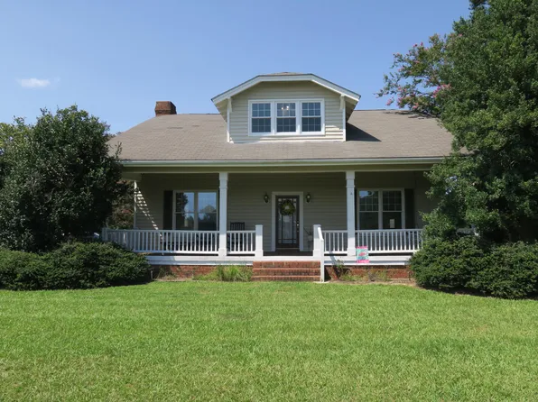 4611 Old Beulah Rd, Selma, NC 27576