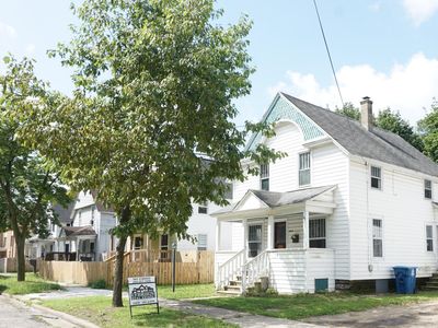 1816 High St, Kalamazoo, MI, 49001