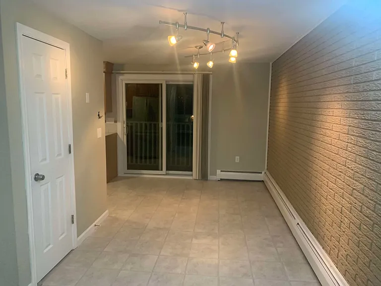 106 Churchill Dr #106 — Photo 3