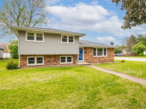 2234 W Acres Rd, Joliet, IL 60435