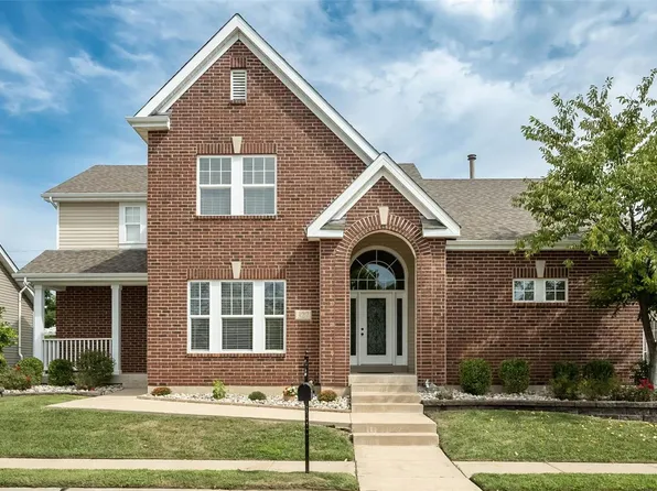 327 Lake Side View Ln, Saint Peters, MO 63376
