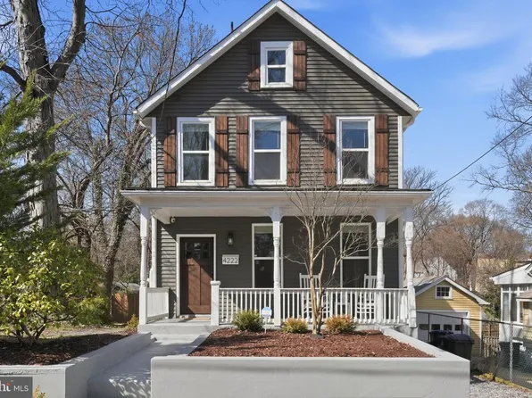 4222 34th St, Mount Rainier, MD 20712
