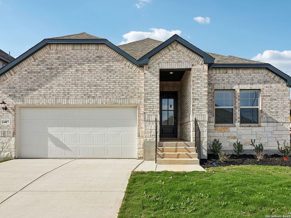 1st image of 1407 Arcas Way