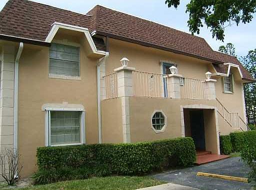 2nd image of 704 SE 2nd Ave APT 437