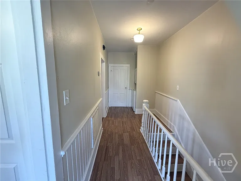 218 W Anderson St #UPPER — Photo 52