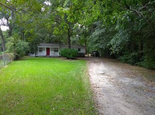 1738 Dogwood Rd, Charleston, SC 29414