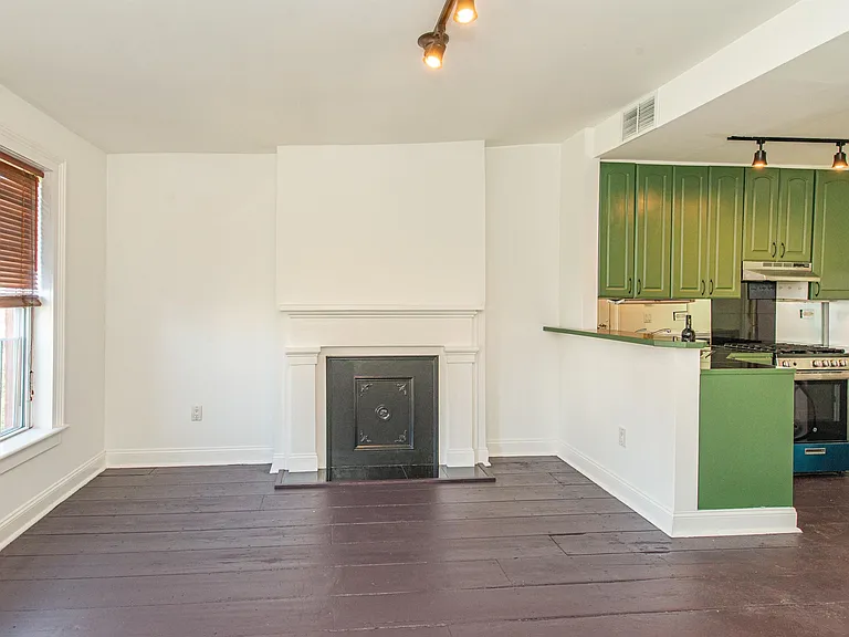 146 Sussex St #3 — Photo 9