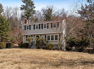 210 Cardigan Rd, Tewksbury, MA 01876