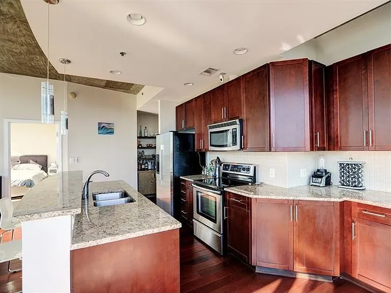 855 W Peachtree St NE #2413 — Photo 9