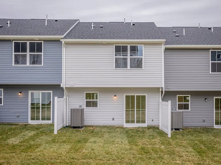 Additional view of the back yard