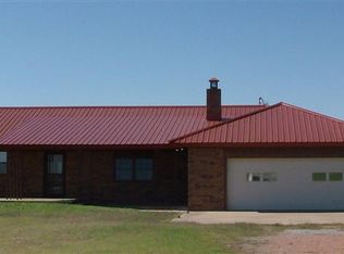 13477 N 2090th Rd, Lone Wolf, OK 73655