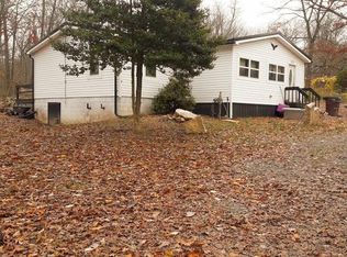 373 Birch Rd, Breezewood, PA 15533