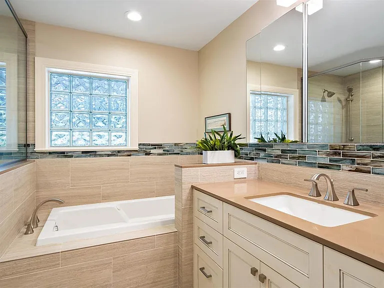 606 Owl Way — Photo 22