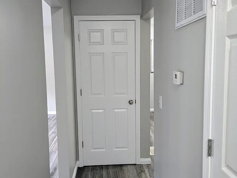 520 N Wilson Ave — Photo 13