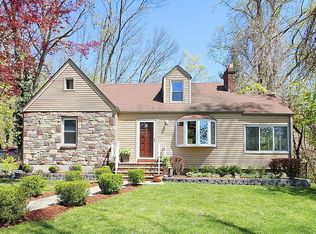 316 Stirling Rd, Watchung, NJ 07069