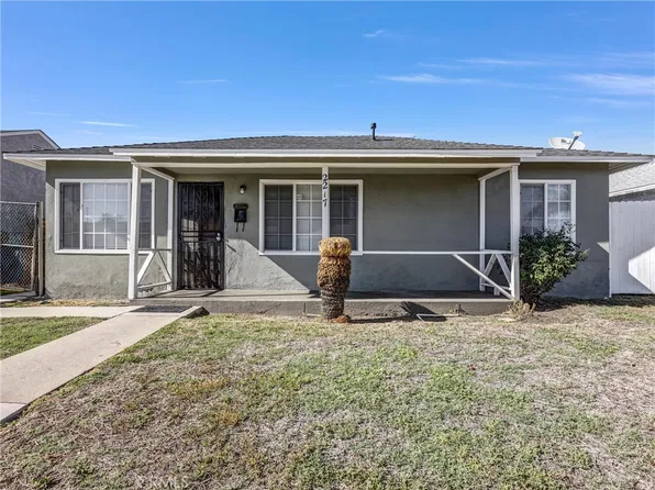 2217 W Raymond St, Compton, CA 90220