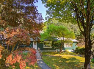 150 Old Hall Rd, Woodstock, CT 06281