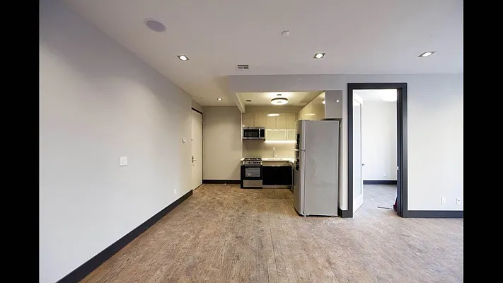 Rented by Brooklyn Group | media 25